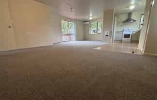 203 Sturges Road, Henderson