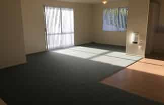 203 Sturges Road, Henderson