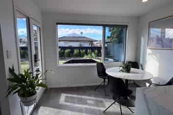 22 Four Elms Place, Parklands