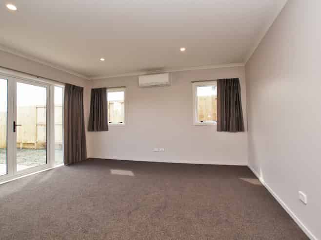 30 Queens Park Crescent, Frankton