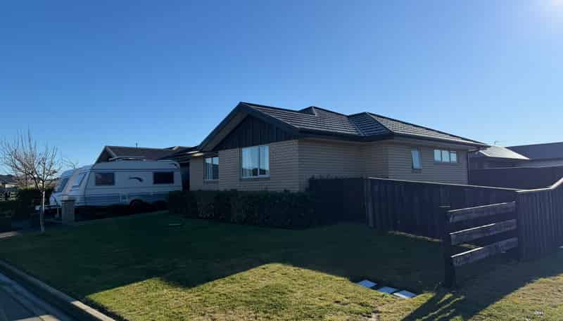 79 Sunline Avenue, Lincoln