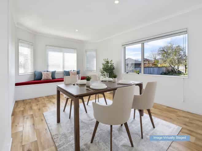 53c Lord Auckland Road, Wakefield