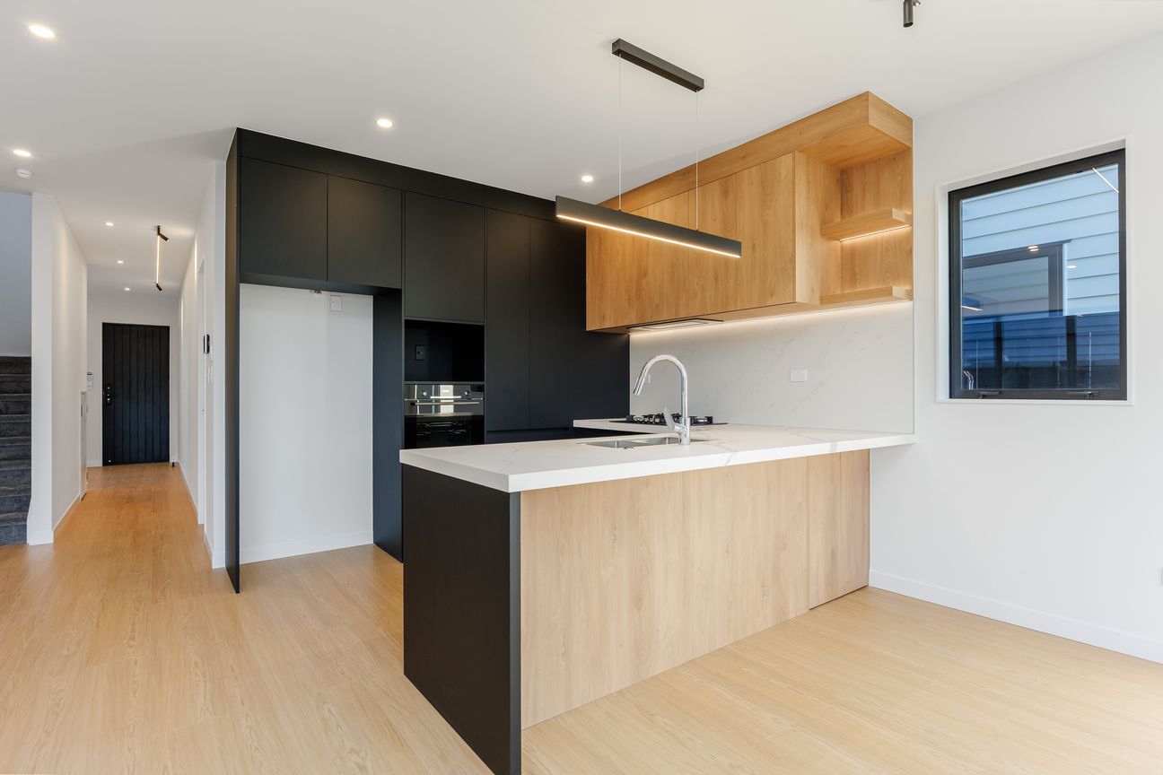 Thoughtfully Built Family Home - Widok 2