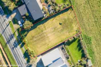 1822 Cust Road, Cust
