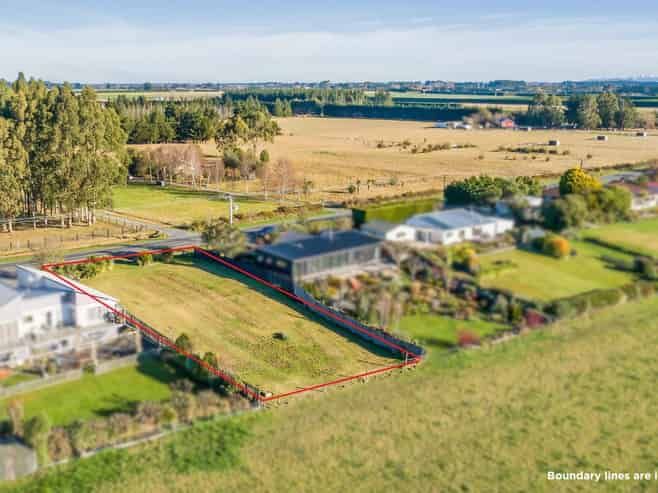 1822 Cust Road, Cust