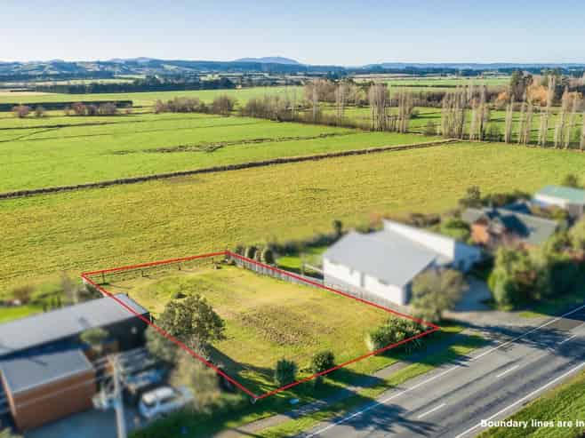 1822 Cust Road, Cust
