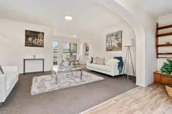 2a/150 Bucklands Beach Road, Bucklands Beach