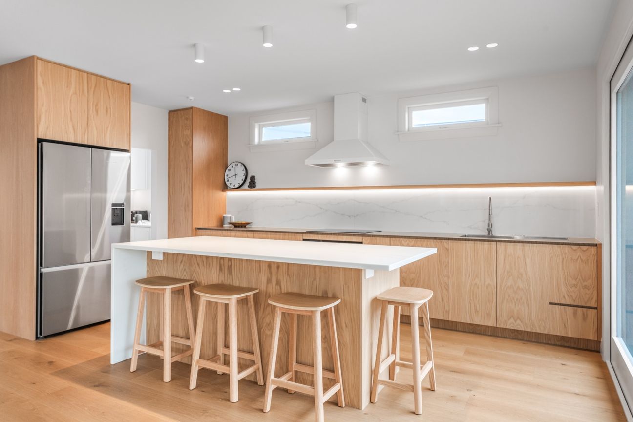 Designed for Modern Living - Więcej