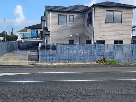 266 Rosebank Road, Avondale