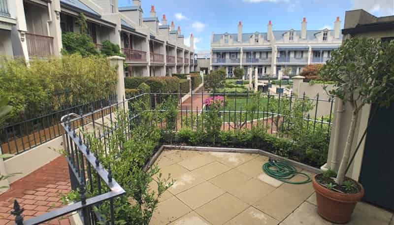    Q/1 George Street, Newmarket