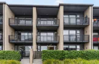 203/38D Fraser Avenue, Northcote