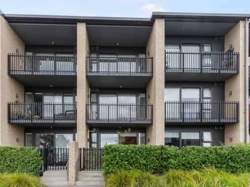 203/38D Fraser Avenue, Northcote