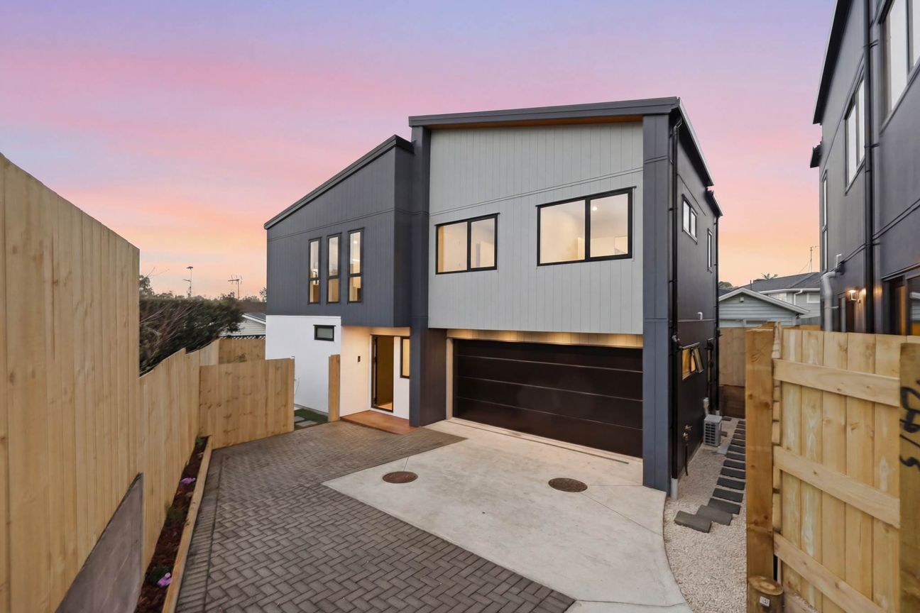 Three Brand-New Family Homes with Space, Style... - Ansicht 3