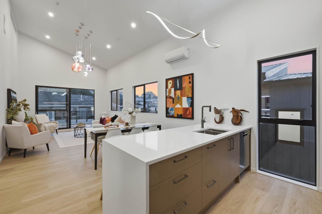 Modern Family Living with Style and Comfort - Aanzicht 4