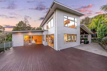 177A Upper Harbour Drive, Greenhithe