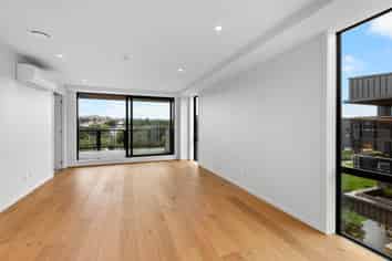 409R/11B Spring Street, Onehunga