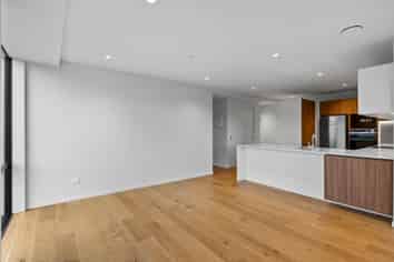 409R/11B Spring Street, Onehunga