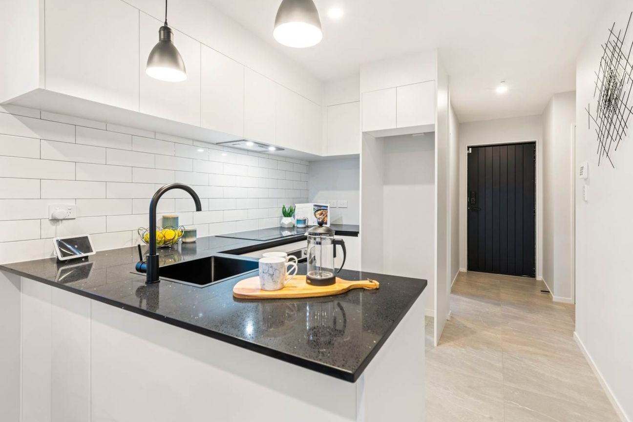 NEW 2-Bedroom Duplex with Study Ã¢ÂÂ Family-Friendly & Handy Location - Mehr