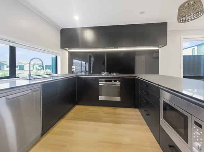 9 Mawai Hakona Drive, Wallaceville