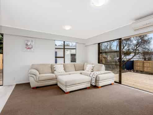 13B Transom Close, Whitby