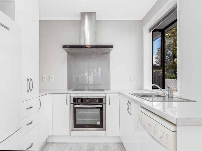 13B Transom Close, Whitby
