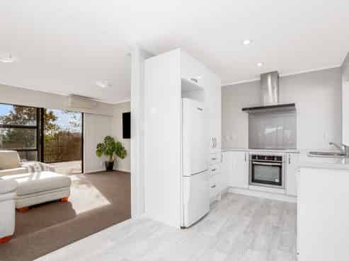 13B Transom Close, Whitby