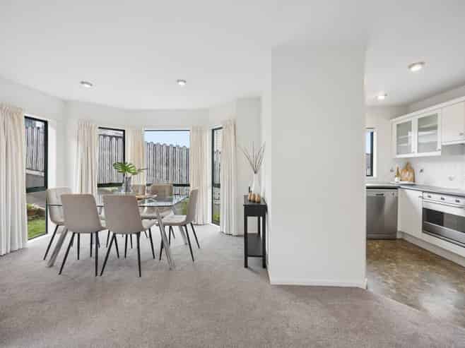 2/88 Namata Road, One Tree Hill