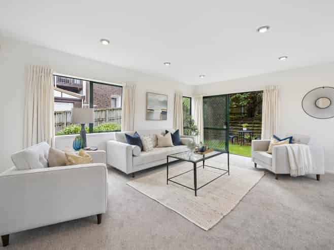 2/88 Namata Road, One Tree Hill