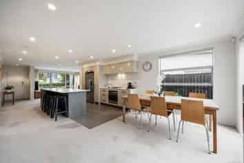 38 Barbarich Drive, Stonefields