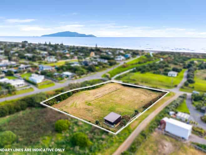 2 Sims Road, Te Horo Beach
