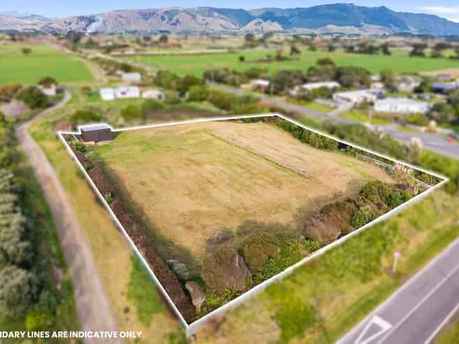 2 Sims Road, Te Horo Beach