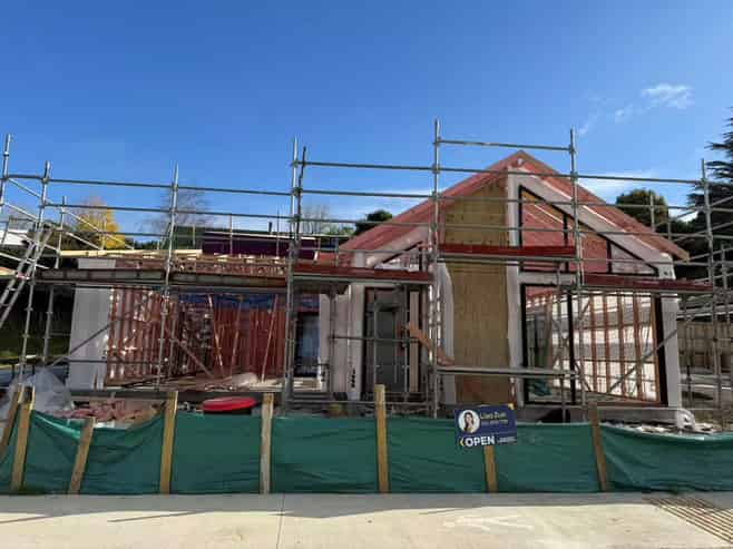 175 Otuwairoa Esplanade, Papakura
