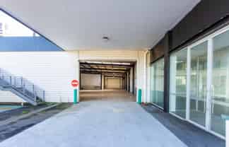 Bespoke Industrial Showroom Opportunity