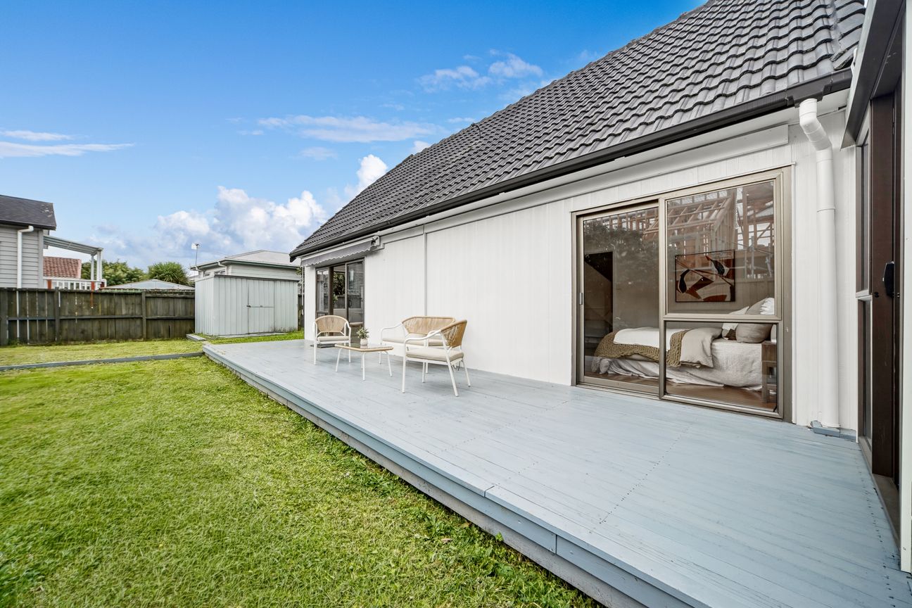 Walk to All 3 Top Schools in Macleans Zone - Ansicht 6