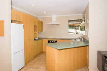 7 Daldys Bush Lane, Bayview
