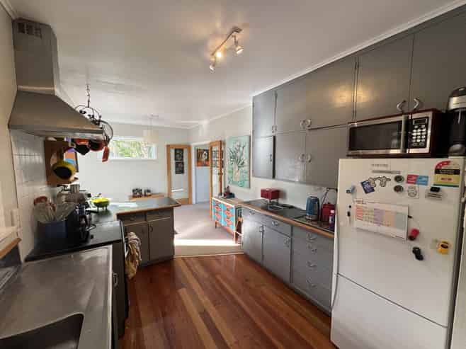 51b Cornford Street, Karori