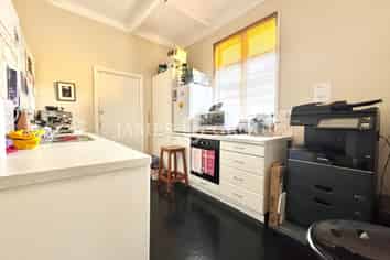 HIGH PROFILE GREENLANE VILLA OFFICE