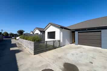 77C Fifth Avenue, Enderley