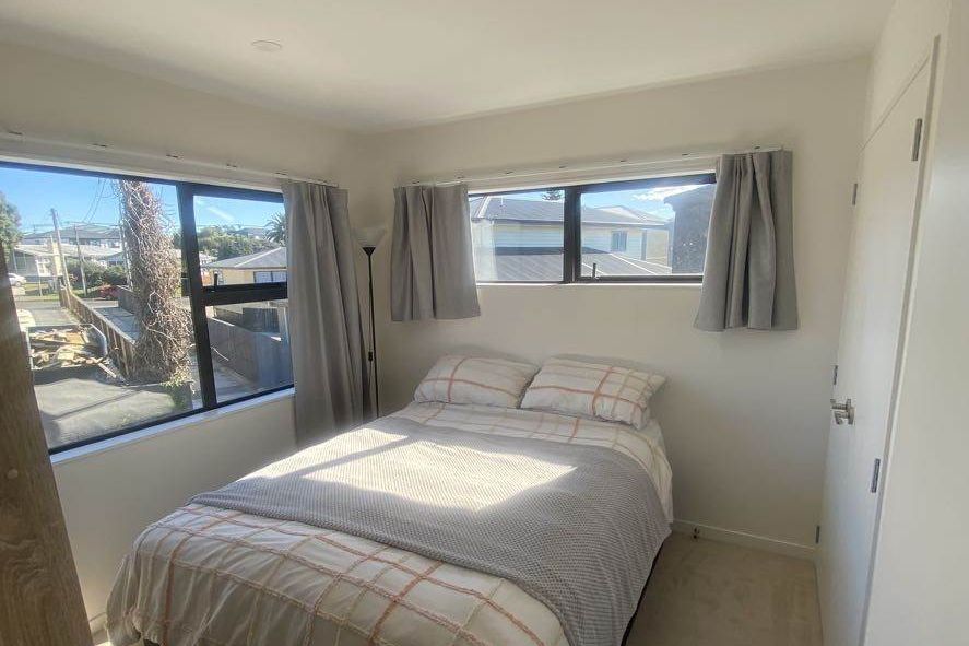 Modern 3 bedroom Town House in Manurewa - Vista 3