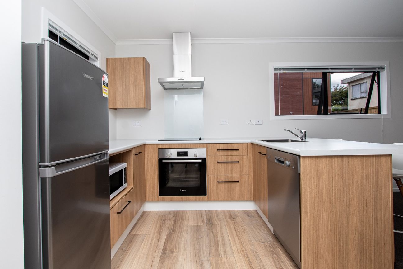 Semi Furnished Inner City Living - Widok 5