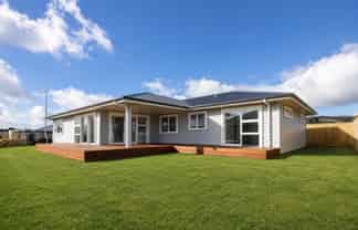 19 Hawera Avenue, Levin