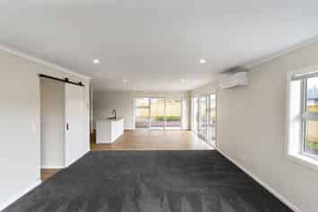 19 Hawera Avenue, Levin