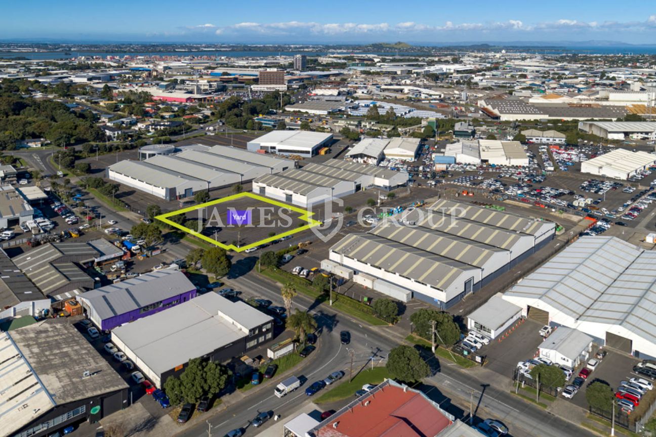 Large Secure Penrose Yard | Flexible Lease Terms - Widok 2