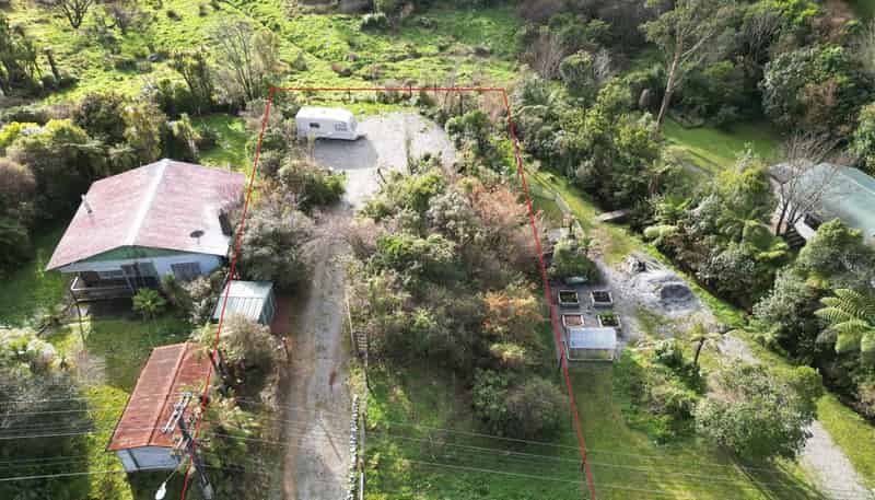  42 Pitt Street, Runanga