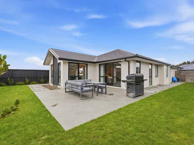 152 Hungerford Drive, Rolleston