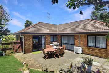 6 Vesca Place, Golflands