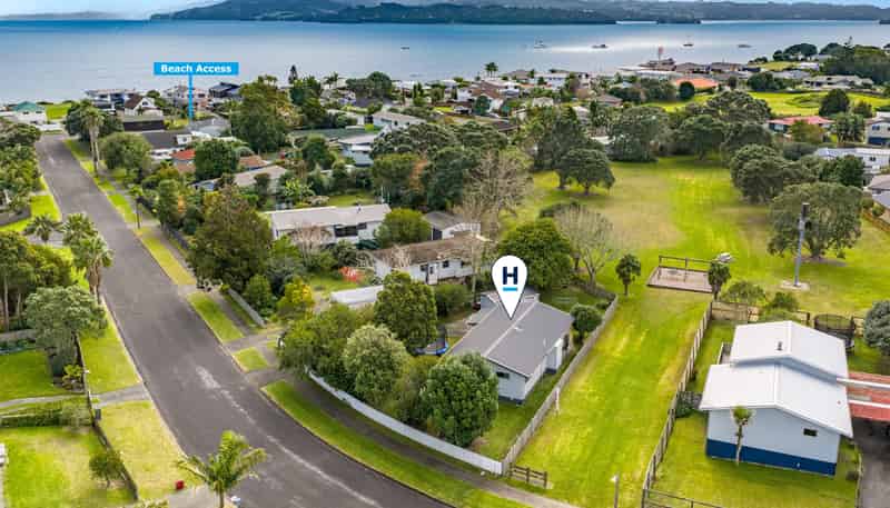 14 Shearwater Street, One Tree Point
