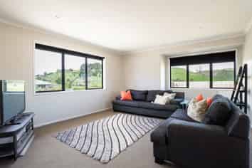 67 Falcon Drive, Welcome Bay