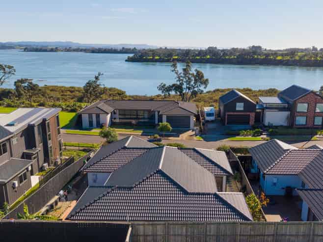 34 Tahuna Minhinnick Drive, Glenbrook