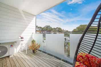 12/9 Schnapper Rock Road, Greenhithe